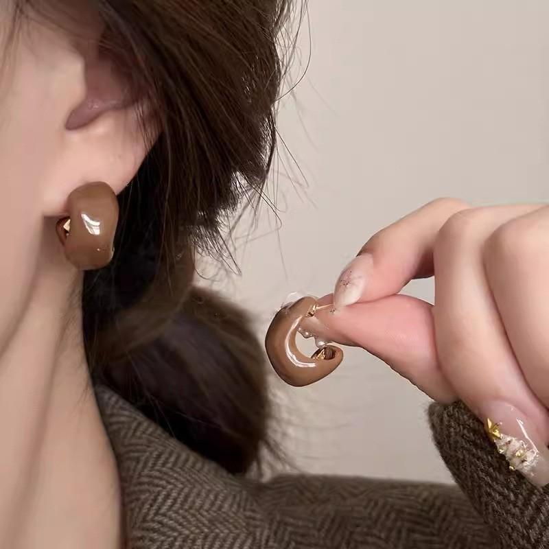 Maillard Amber Retro Hong Kong Style Earrings Women's Light Luxury High-end Niche Earrings Earrings