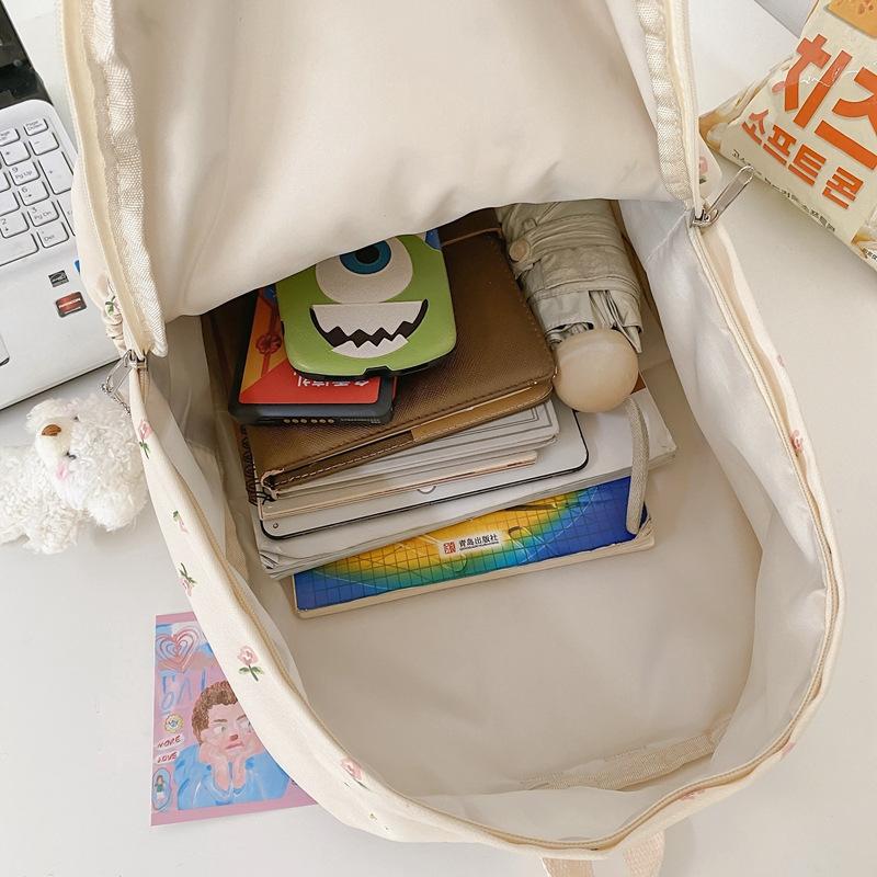 Schoolbag New Girl Flower Label Fresh and Sweet Fashion Backpack Campus Travel Lightweight Versatile Student Backpack
