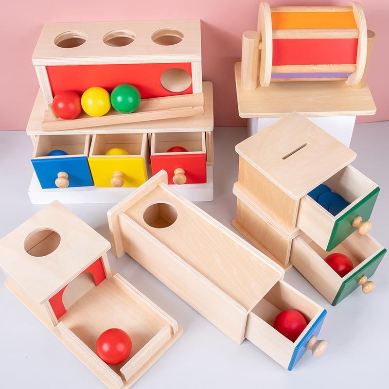 Montessori Holzmünz- und Ballbox Lernspielzeug für Kleinkinder (Alter 1-3)