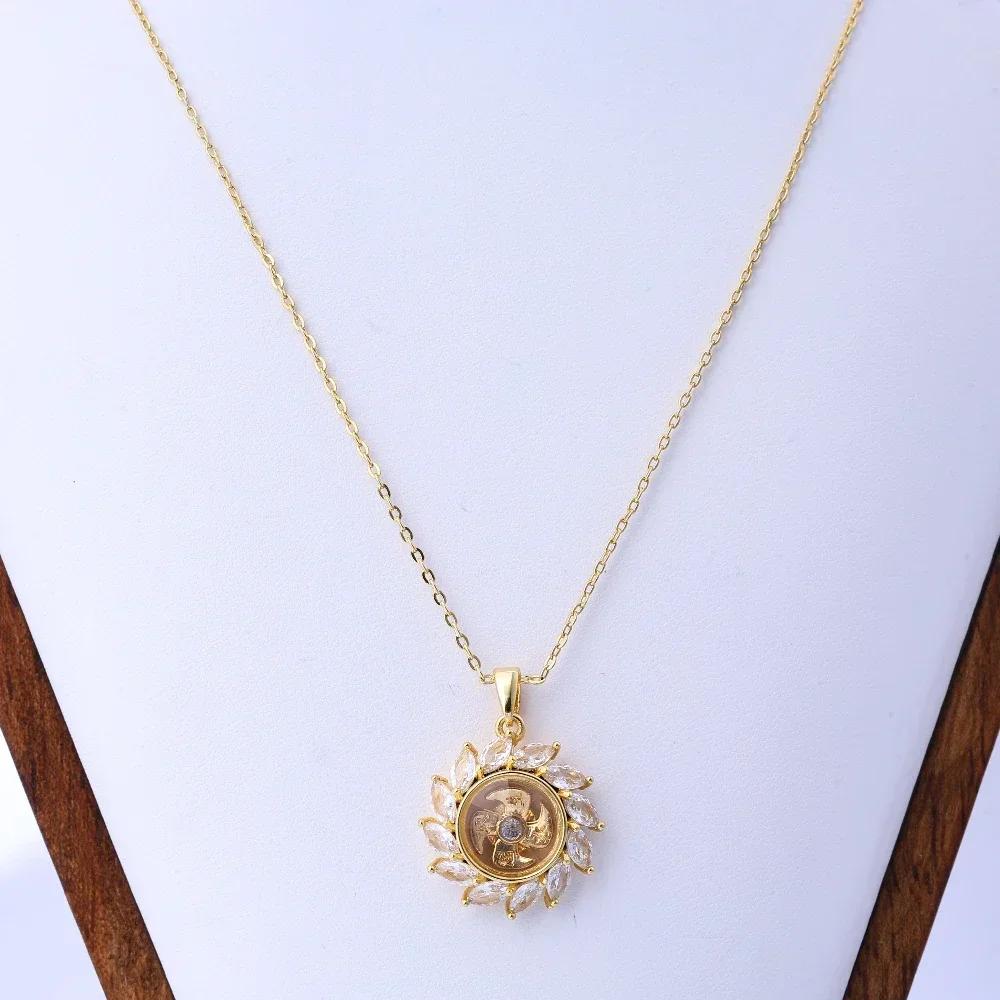 New Vintage-inspired Diamond-inlaid Rotating Necklace, Unisex Design