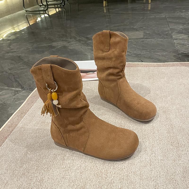 

Женские винтажные короткие ботинки 2025 осень-зима новые с круглым носком повседневные на плоской подошве удобные уличные нескользящие ботинки из матовой замши 40 верблюд