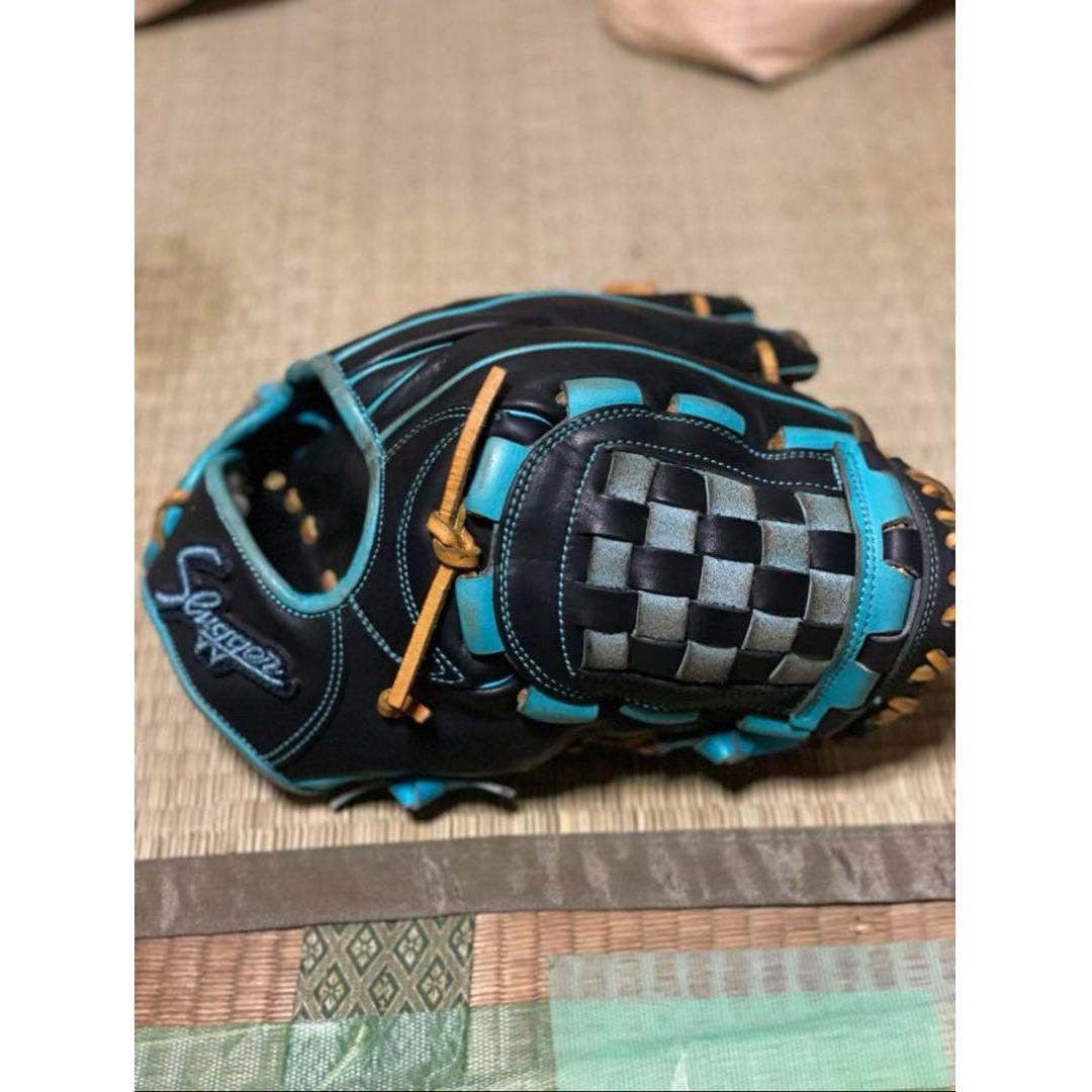 Used Kubota Slugger Order Glove