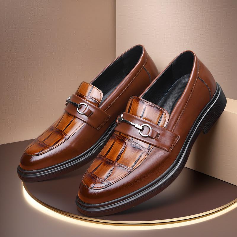 

2025 new men s leather shoes British style Korean version retro casual shoes one-pedal small leather shoes loafers men s single shoes 45