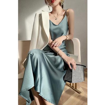 Vestido midi de tirantes con escote en V de satén Demana