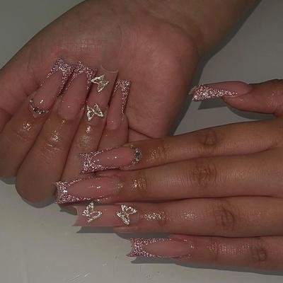 Unhas falsas – Pontas e unhas postiças