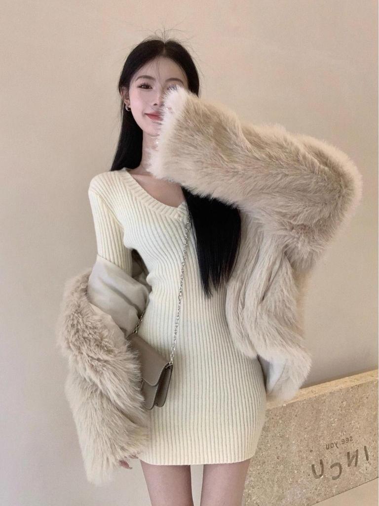 2026 Spring/Autumn Women's Slim-Fit Knit Dress - Hip-Hugging Inner Layer Sweater with Short Skirt Design