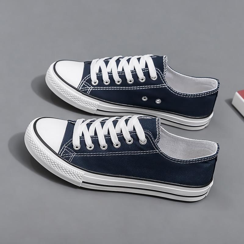 Small black shoes student cloth shoes labor insurance shoes low-top track and field training flat shoes lace-up games dance shoes women's shoes