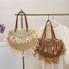 Damen Stilvolle Strick-Schultertasche mit Quaste Ausgehöhlte Flechttasche Verschleißfest Handgewebte Strandtasche Shopper Totes