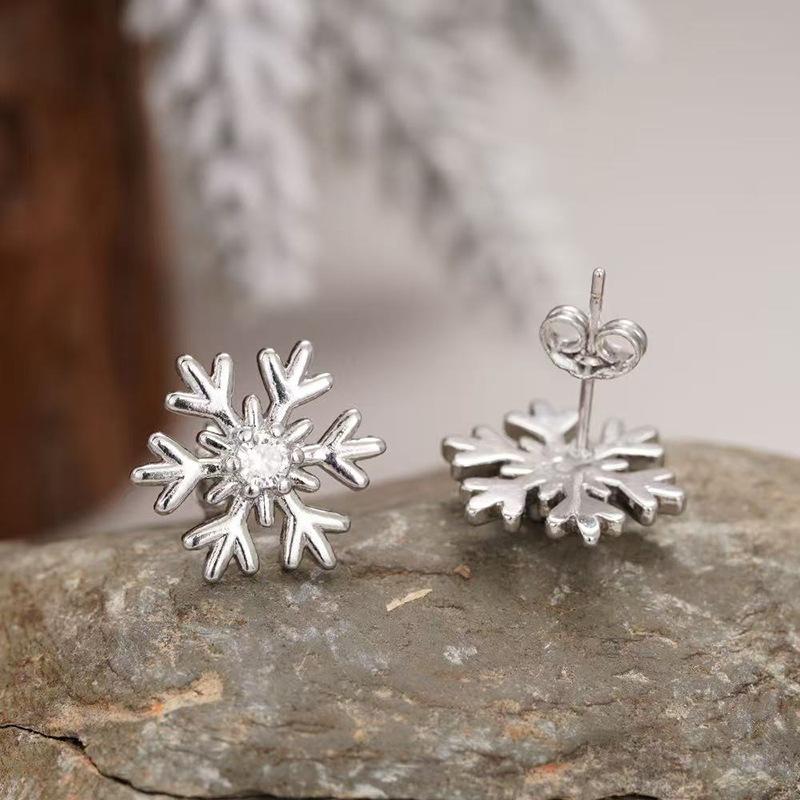 925 Sterling Silver Zircon Snowflake Stud Earrings for Women Shiny Rhinestone Crystal Jewelry for Girls Party Christmas
