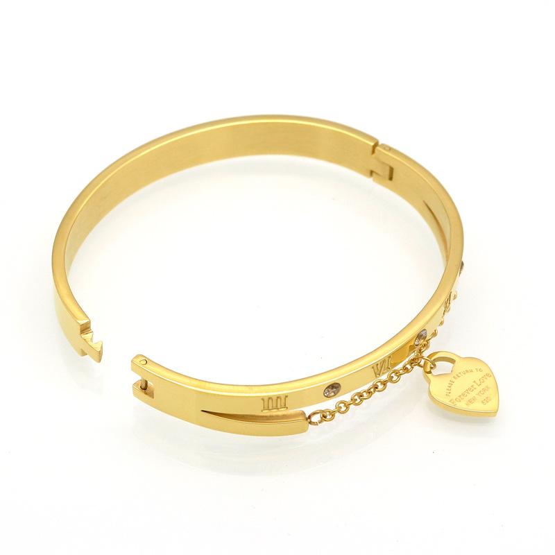 Bracciale A Cuori Colorati In Acciaio Al Titanio – Regalo Romantico – 19 Cm