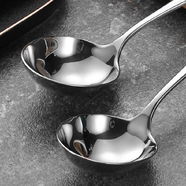 Soup Spoon Easy to Clean Soup Ladles Heat-Resistants Serving Spoon Kitchen Utensils Perfect for Porridge Dessert Cooking