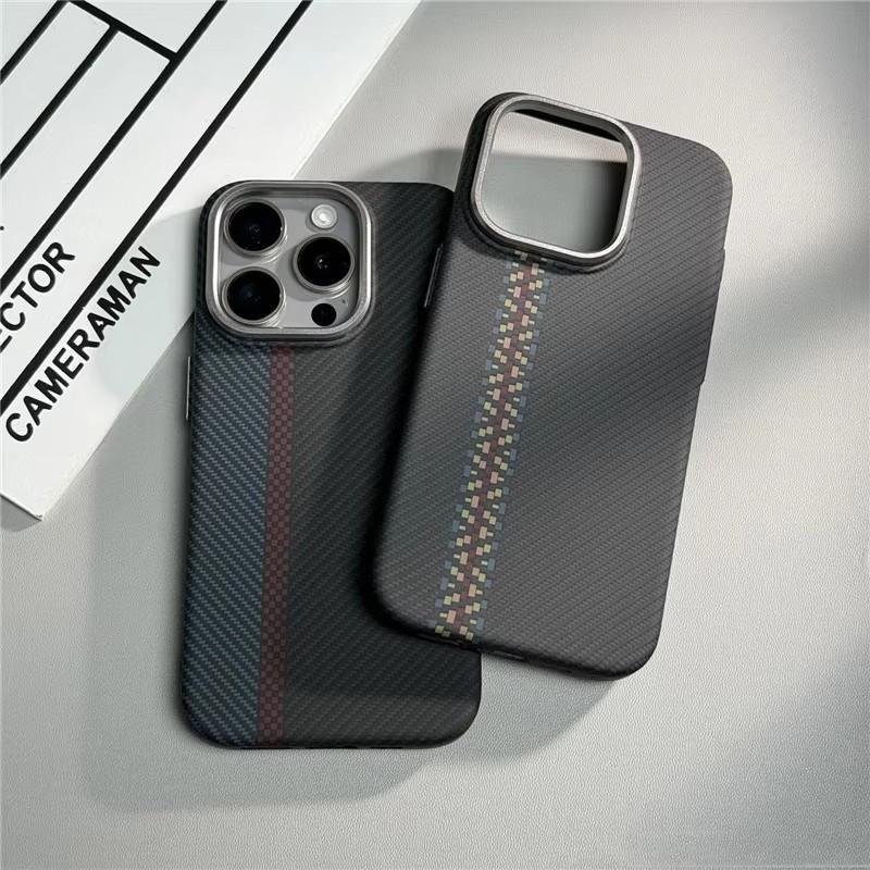 Geometric Carbon Fiber Texture 3D Relief For Magsafe Case For Iphone 13 15 14 12 16 17 Pro Max Wireless Charging Hard Case Cover