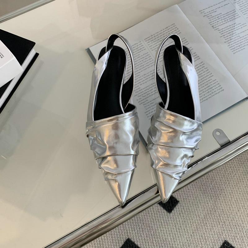 

Весна и осень 2025 новая модная универсальная сумка, шлепанцы на голову, корейская версия модного стиля легкой роскоши 39 серебряный