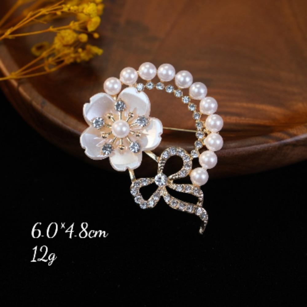 Brooch Scarf Buckle Alloy Diamond Studded Bowknot Korean Style Elegant Temperament For Women Daily Wear Gift