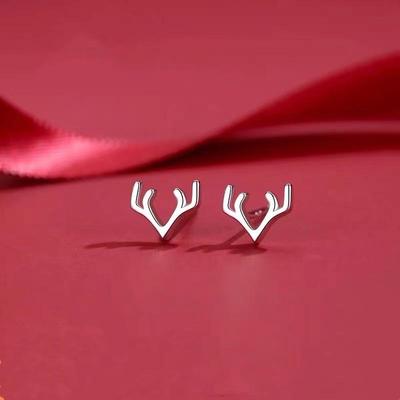 Ohrstecker aus Sterlingsilber S925 mit Geweih für Damen - Niedliche Mini-Hirsche Weihnachten 2024