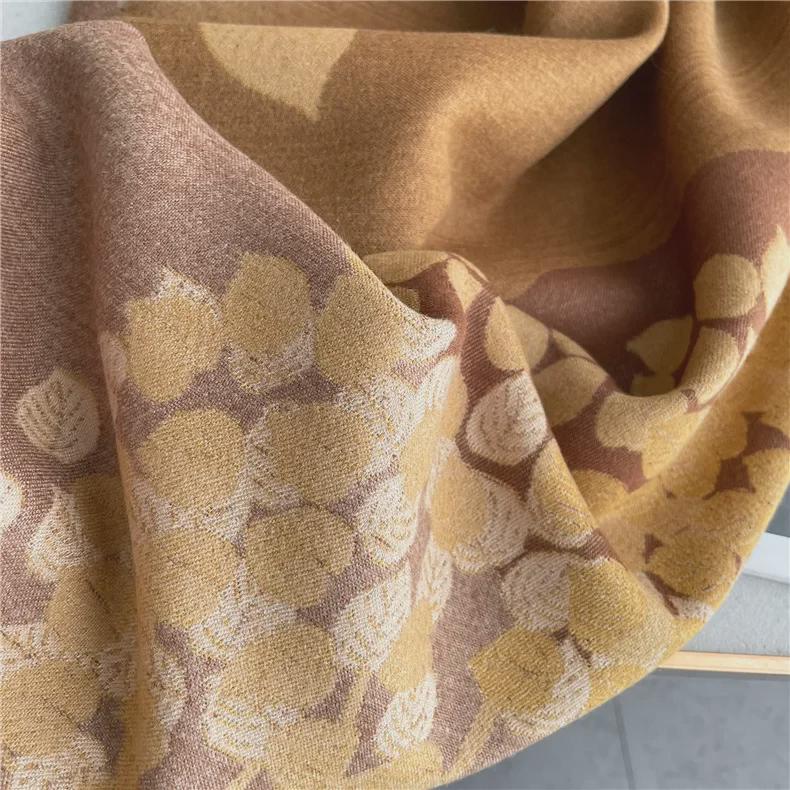 Women's Leaf Scarf: Dual-Purpose Cloak for All Seasons