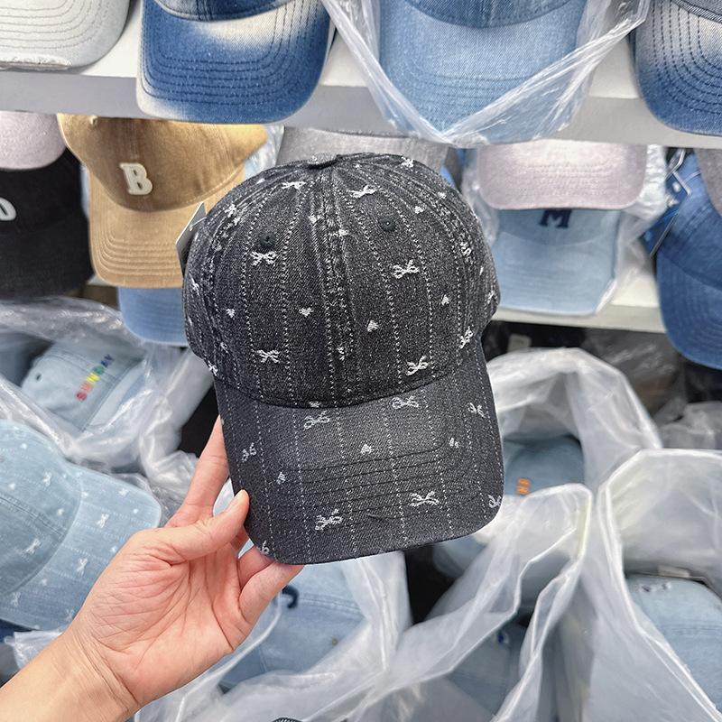 

New Korean-style bowknot denim baseball cap for women with wide brim and large head circumference Head Circumference54-59CM чёрный