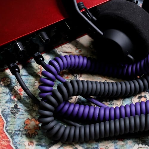 6m Guitar Coiled Cable with Bass Shield, L-S Type, 6.35mm Stereo Plug, Pancake Connector, Instrument Cable (Black)