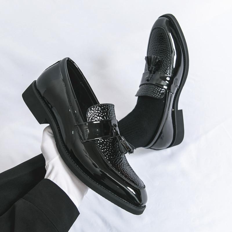 

Designer Fashion New Men s Black Brown Patent Leather Wedding Dress Shoes Male Luxury Plush Size 38-46 Tassels Loafers Zapatos 38 чорний