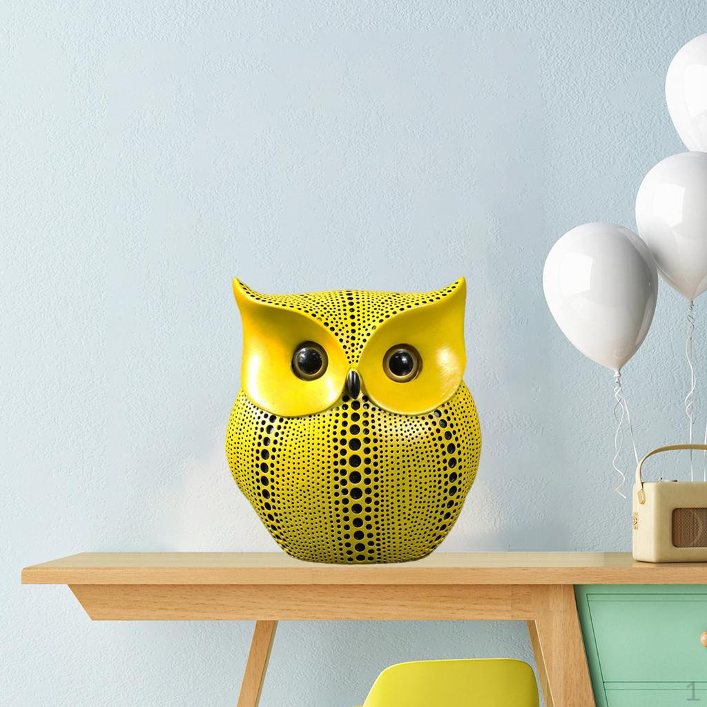 Animal Figurine Ornament, Resin Owl Decor Decorative Table Showpiece Handmade Craft Statue Yellow