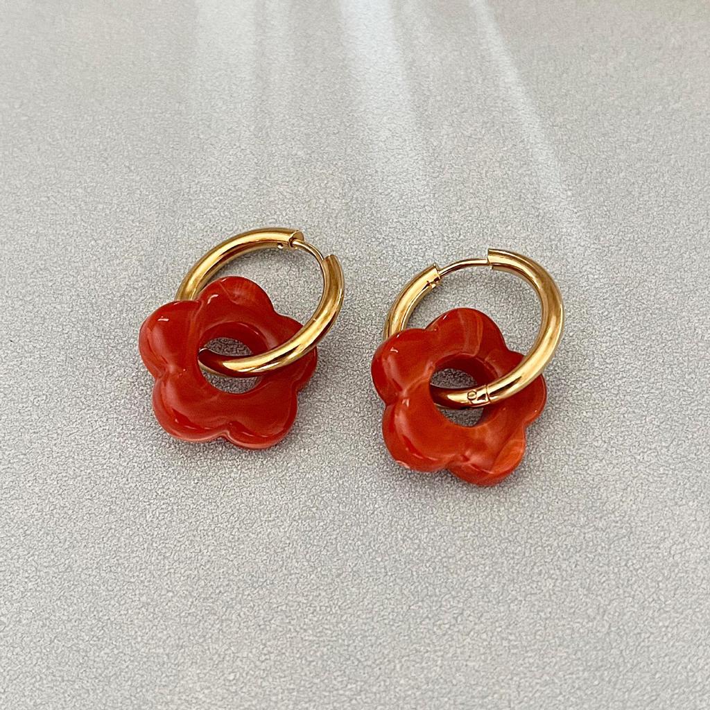 18K Gold Plated Colorful Flower Hoop Earrings - Retro Stainless Steel Jewelry for Women.