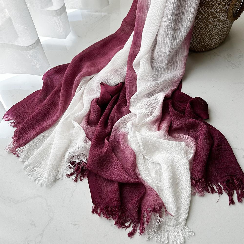 Personalized Hand-painted Cotton Scarf Women's Short Beard Gradual Change Color Travel Shawl Yunnan Dali Blue and White Tie-dyed Silk Scarf
