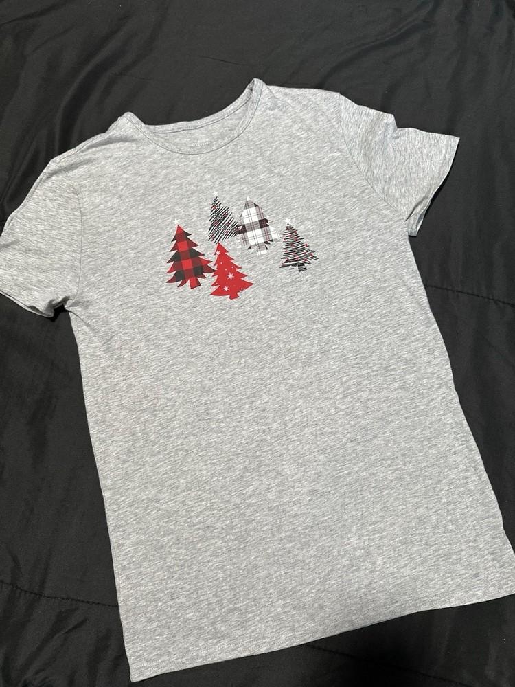

Target Wondershop Men’s Sleepwear Christmas Tree Shirt Size S Short Sleeve Unisex T-Shirt XL