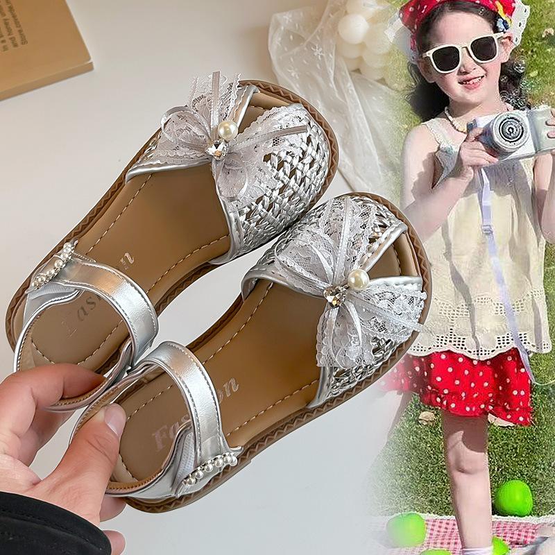 Girls' Heart-Shaped Rhinestone Woven Hollow Sandals2026Summer Children's Mesh Lace Bow Princess Sandals