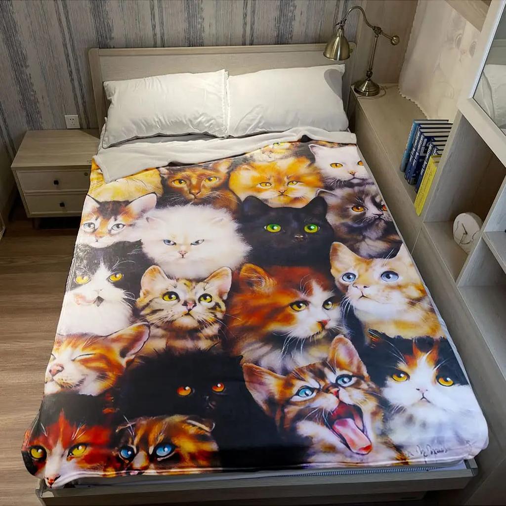 Cute Cat Print Flannel Blanket Sofa Bedroom Blanket Soft Portable Nap Blanket