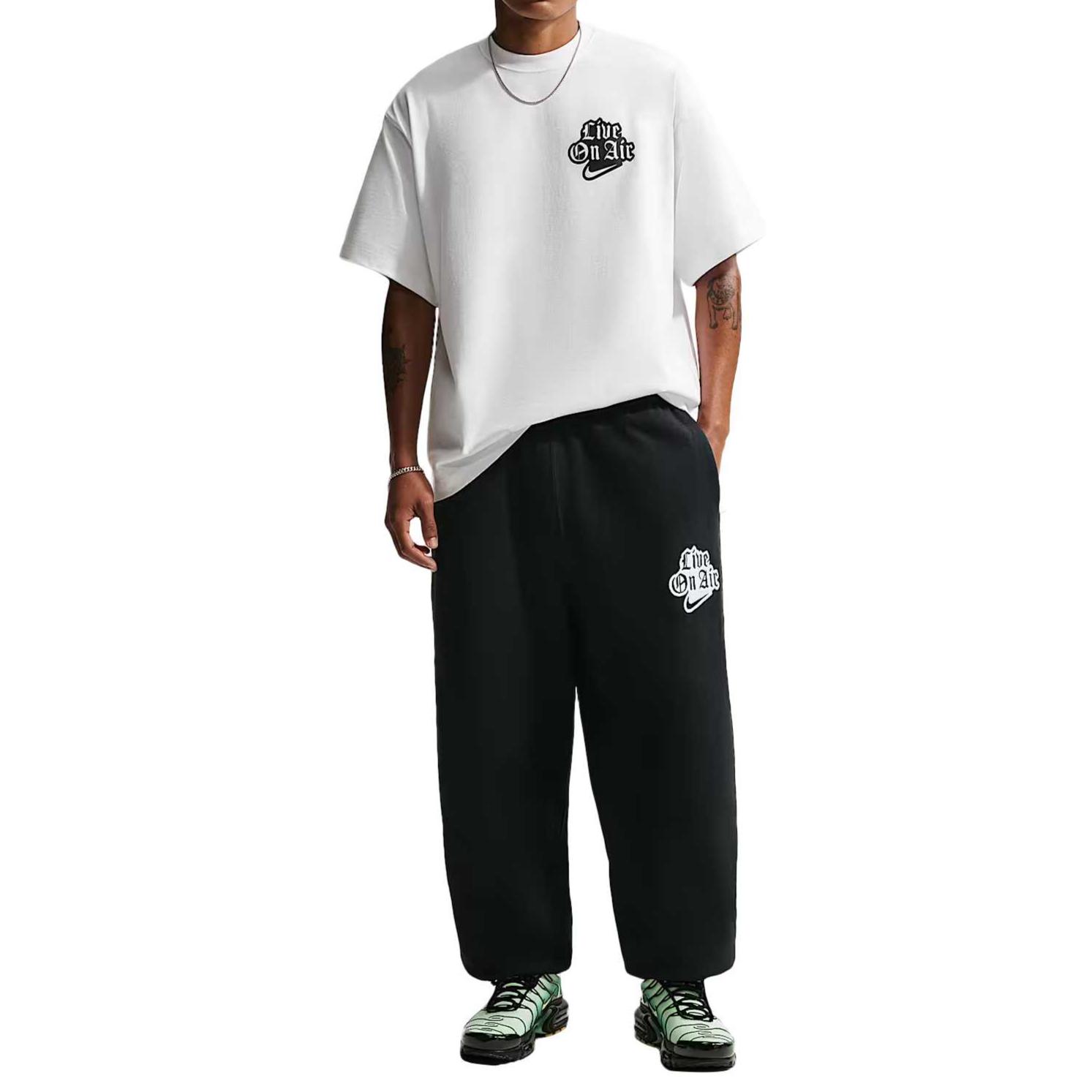 Nike Solo Swoosh Solid Color Warm