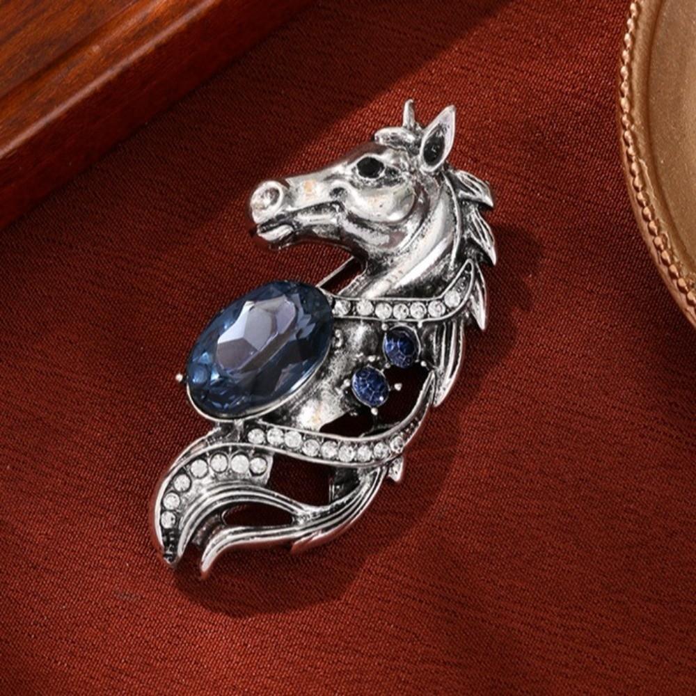 Fashion Jewelry Zodiac Animal Pins Horse Year Metal Pony Badge Pin Zodiac Horse Head Brooch  Man