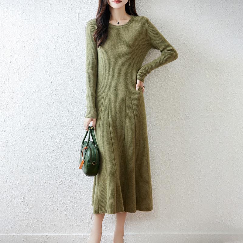 Women's Autumn/Winter Long Slimming Cashmere Wool Dress - French Round Neck Over-the-Knee Style