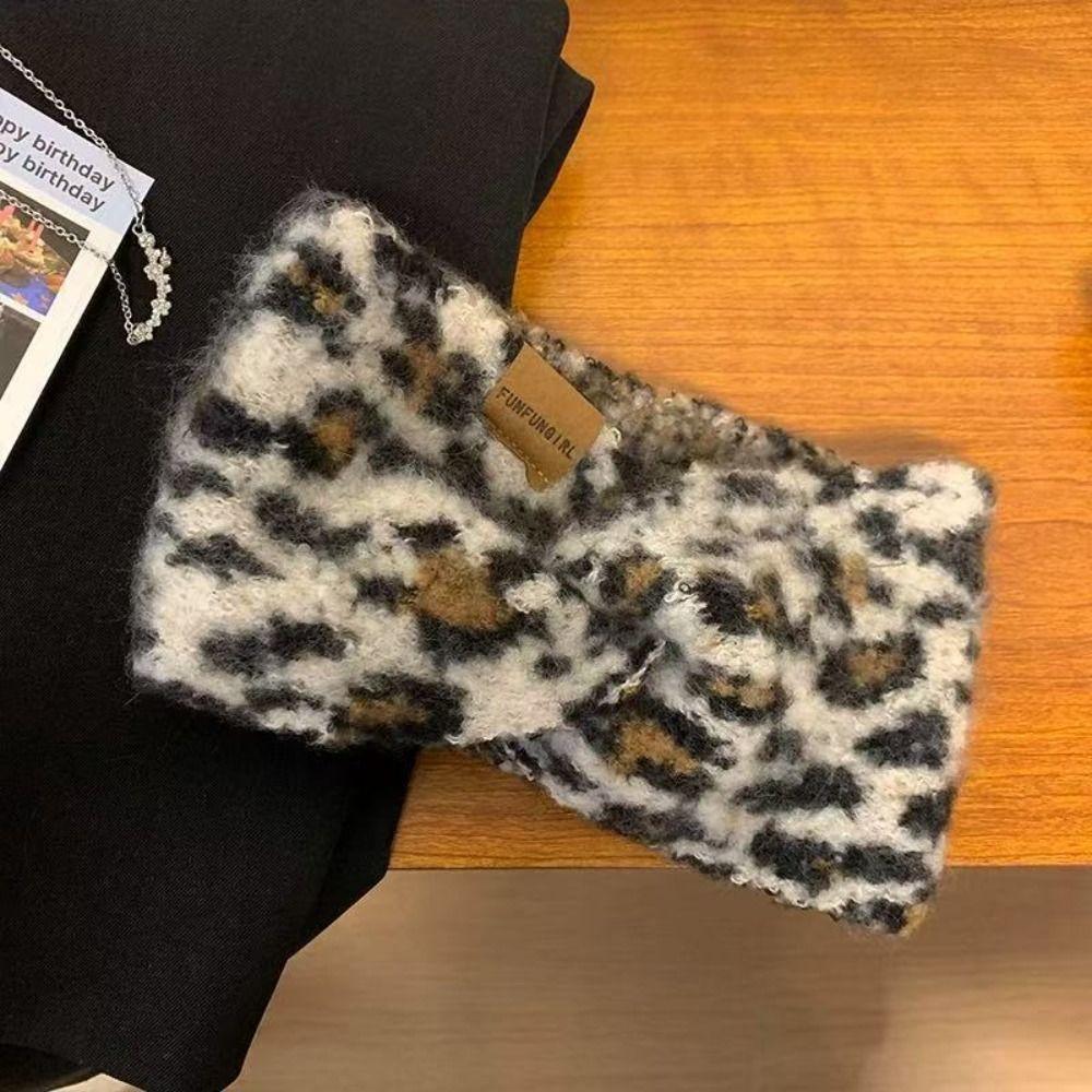 Wide Edge Cross Headband Soft Knitted Headcover Fashion Leopard Print Headband Retro Style