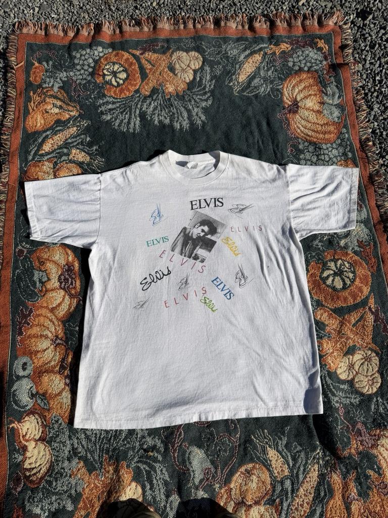 Vintage 90s Elvis Presley "ELVIS" White Graphic All-Over Print T-Shirt, Size XL Unisex T-Shirt