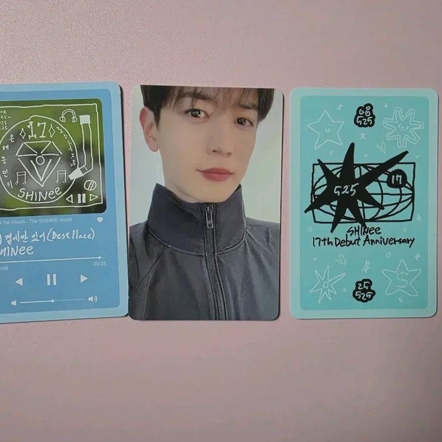 

Shinee Minho 17 Year Photocard Set