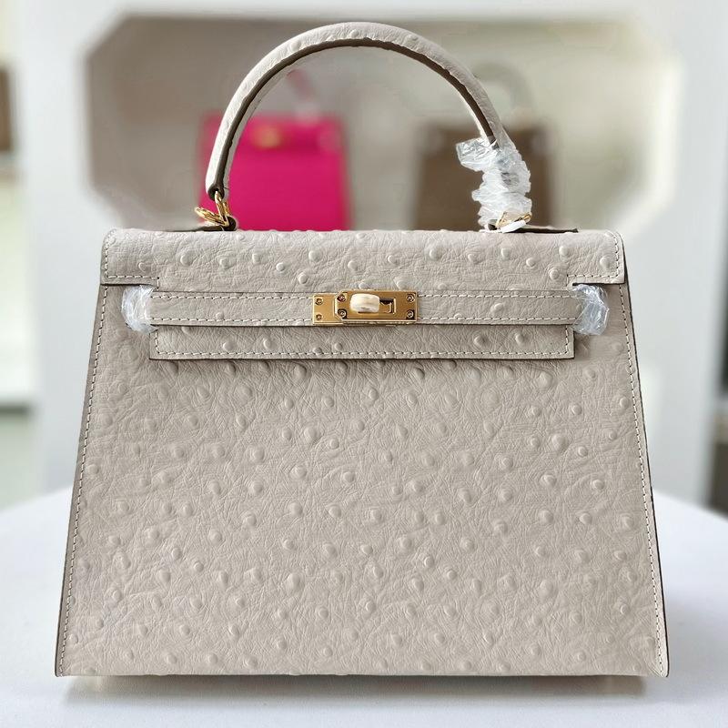 Geantă model struț prima și a doua generație