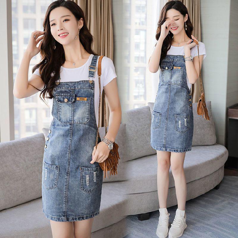 Damen Sommer 2026 Schlankmachendes Petites Denim-Trägerkleid mit taillienbetonendem Rock