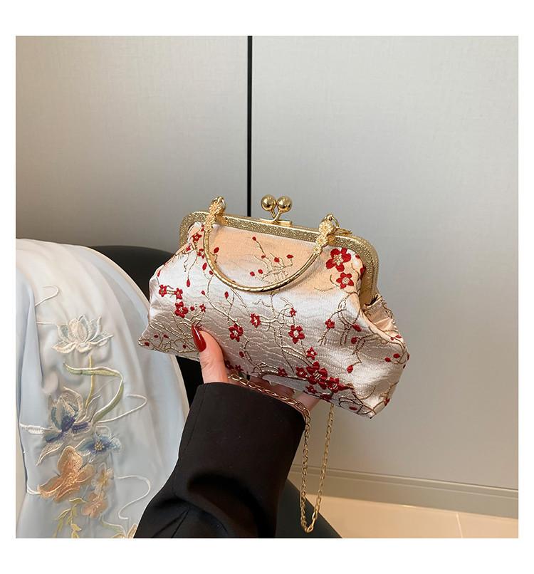 Stylish Street Style Bag 2024 Spring New Limited Edition Evening Bag Vintage Simple Casual Handbag Single Shoulder Crossbody Bag