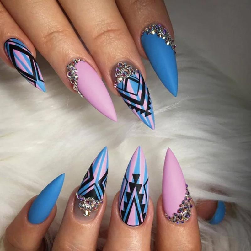 24 Piezas Negras Desmontables Almendra Francesas Cobertura Completa Uñas Postizas Con Líneas Plateadas de Mariposa Stiletto Press On Nails Para Manicura DIY