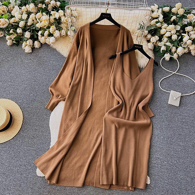 

Французский элитный однотонный вязаный модный костюм, комплект из двух предметов, женское осеннее платье-комбинация с v-образным вырезом + свободная тонкая куртка с длинными рукавами One Size верблюд