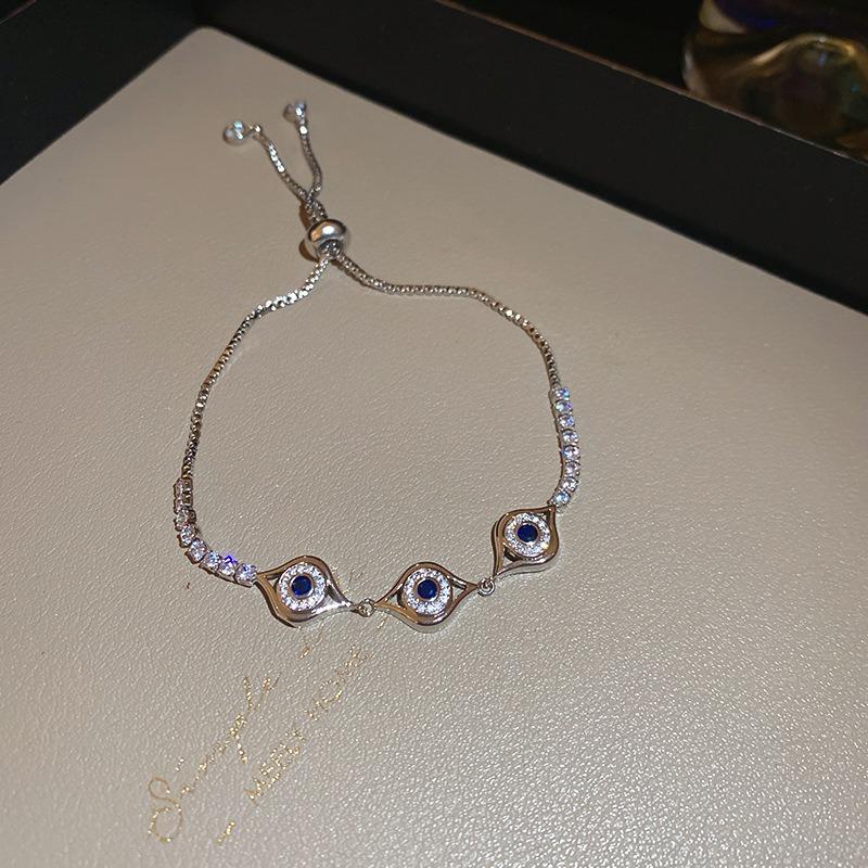 Zircon rhombus flower hollow adjustable bracelet Korean niche exquisite bracelet temperament versatile fashion jewelry women