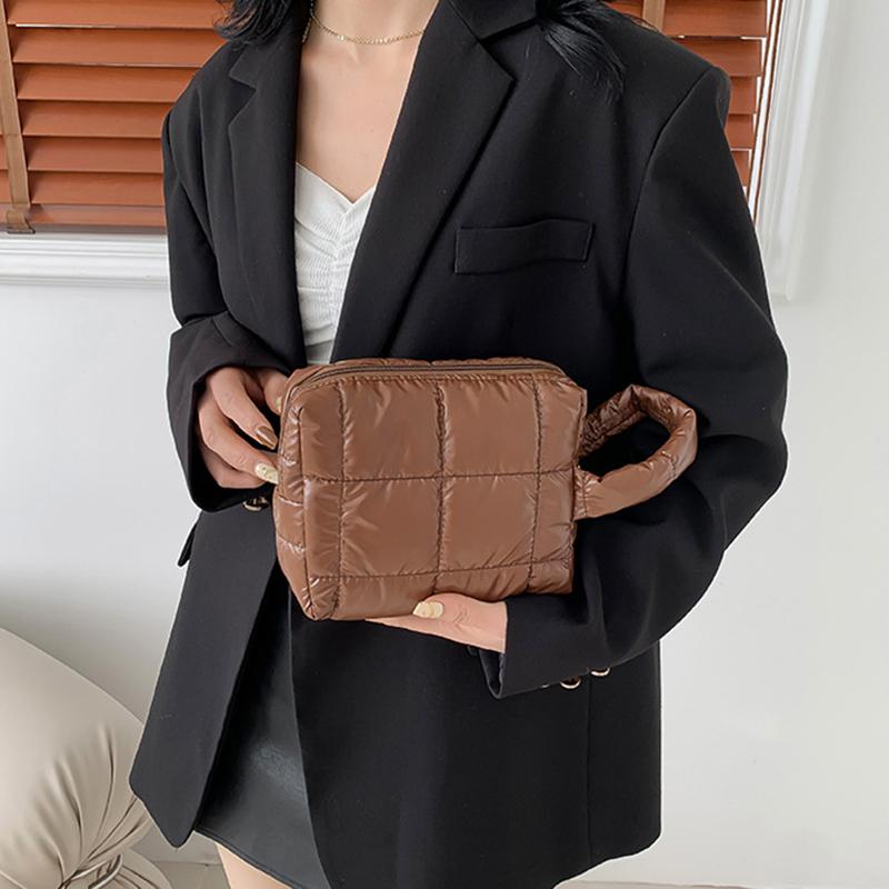 Simple Women Puffy Quilted Padded Makeup Storage Bag Space Cotton Clutches Zipper Solid Color Small Cosmetic Handbag MIT