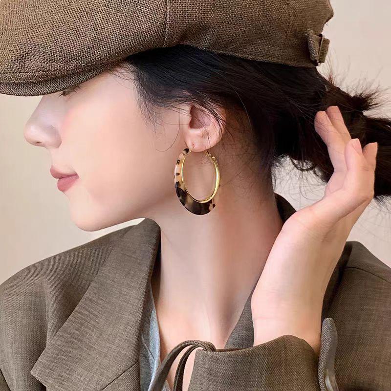 Retro-Ohrstecker mit Leopardenmuster: Einzigartige High-End Ohrringe für Damen (Stil 2025)