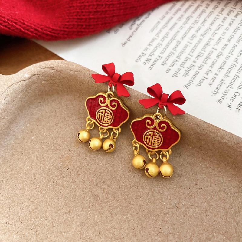 New Chinese style oil drip lion stud earrings New Year's festive fashion temperament earrings light luxury high-end earrings fashion