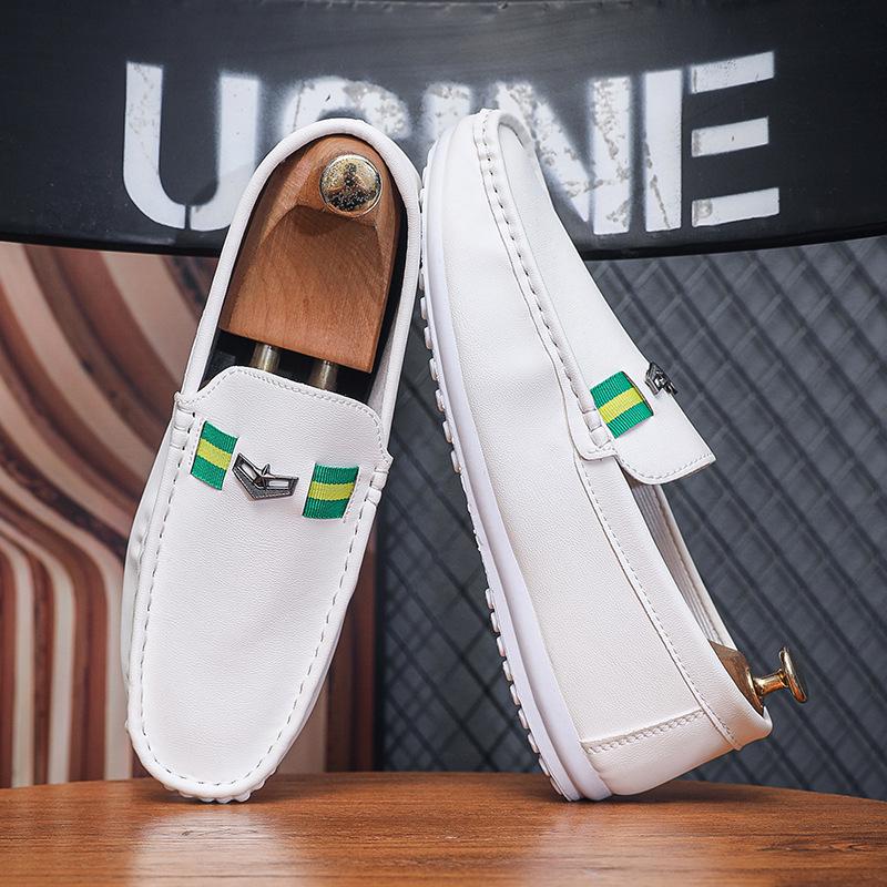 Mocasini din piele pentru bărbați, cu talpă joasă, de vară: Mocasini confortabili, cu talpă moale, la modă