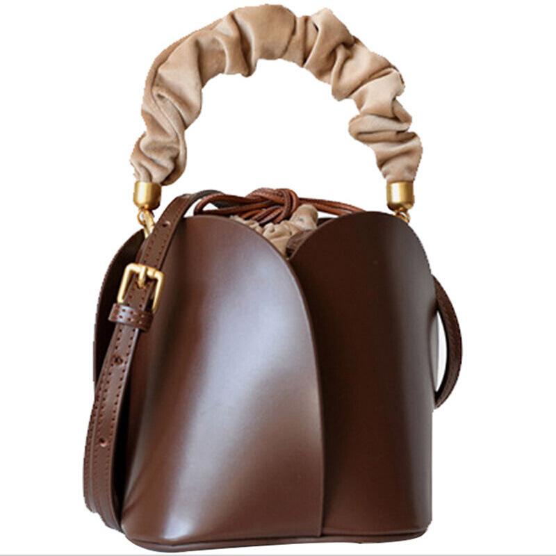 

2025 new women s Bucket bag