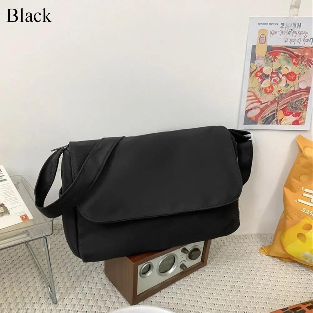 

Canvas Shoulder Bags Women Simple Large Capacity Students Couples Shoulder Crossbody Commuter Casual Versatile Class Tote Bag
