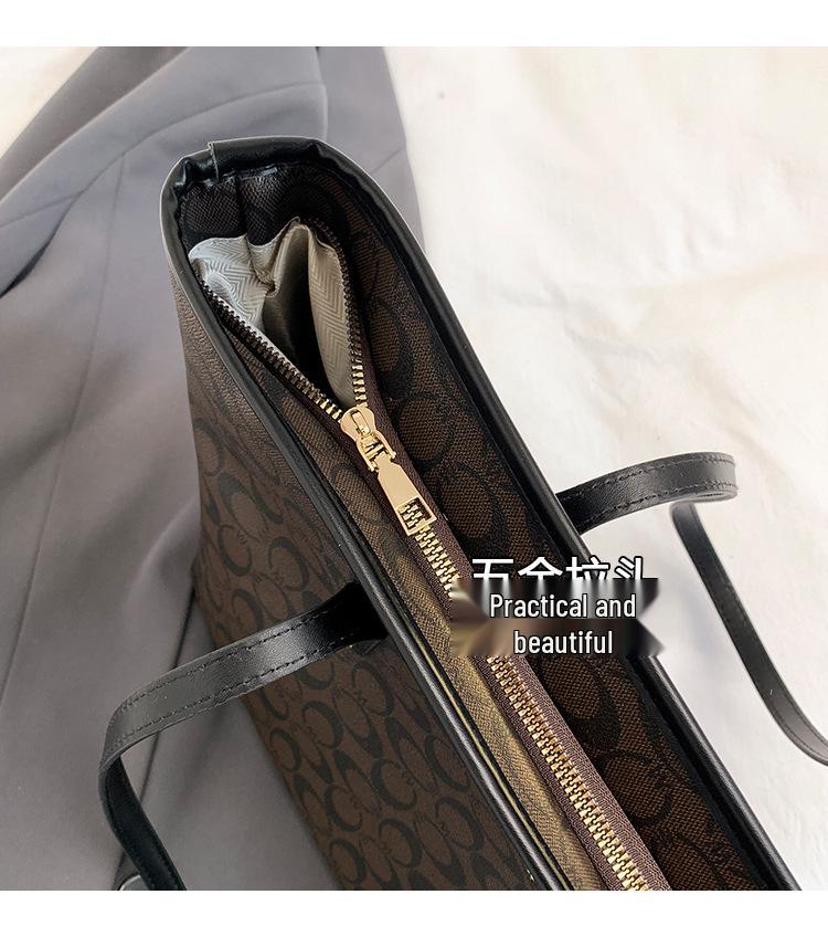 Women's Classic Floral Tote: Large Capacity, Fashionable Print, Versatile Shoulder or Underarm Bag