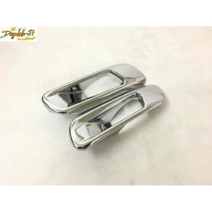Car ABS Chrome Front Fog Light Trim Cover For Toyota Camry L/LE/XLE 2018-