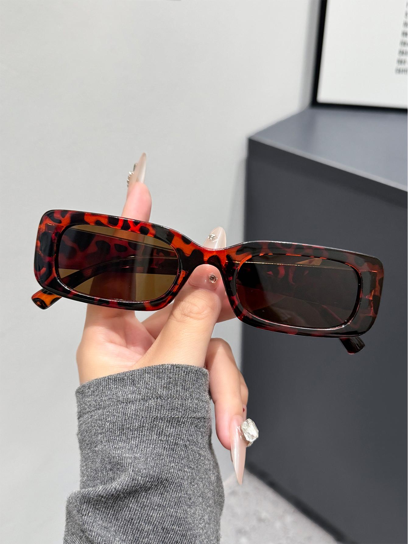 

1Pc Classic Unisex Sunglasses with Fashionable Shades for Men and Women, Designer Style Glasses for Travel